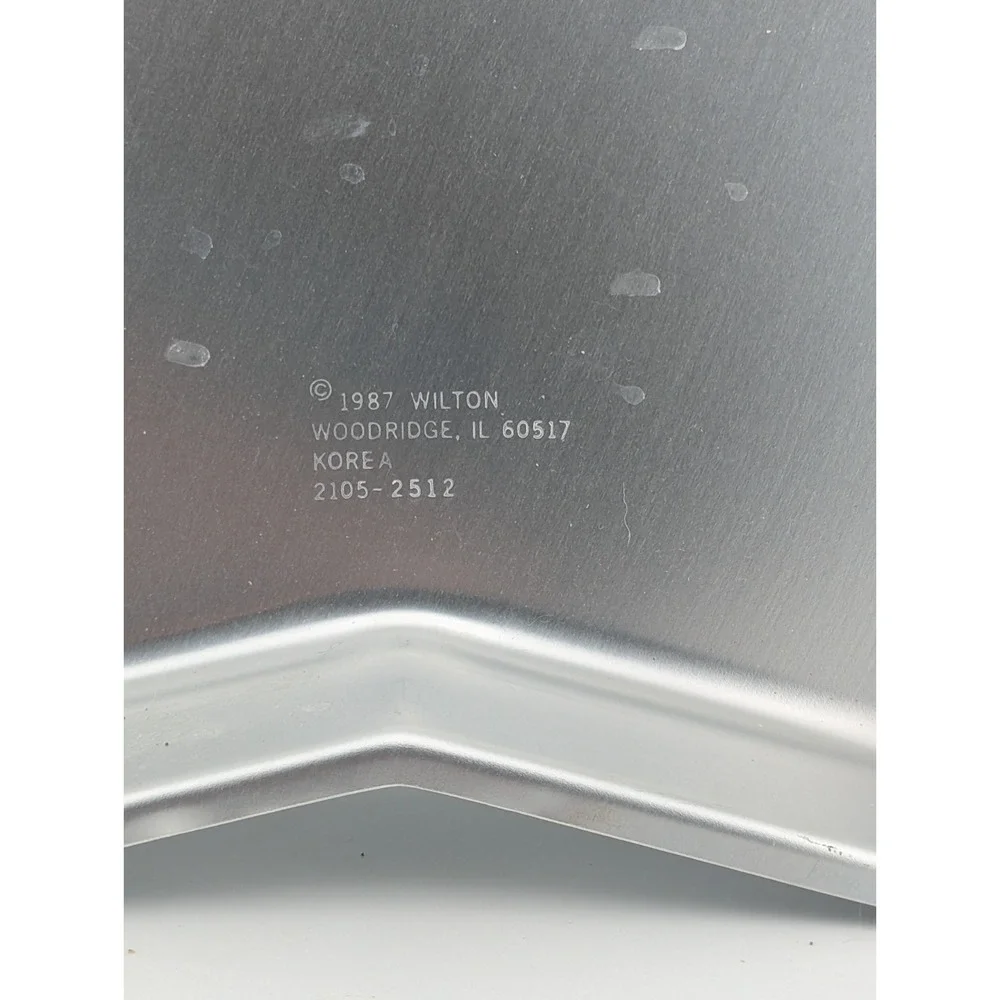Wilton never baked Star Aluminum Cake Pan 1987 Vintage #2105 - 2512